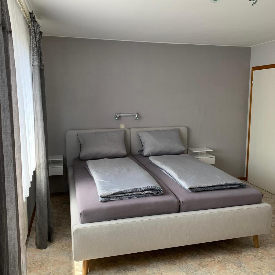 Weingut J. A. Meyer Bed & Breakfast Винтрих Екстериор снимка